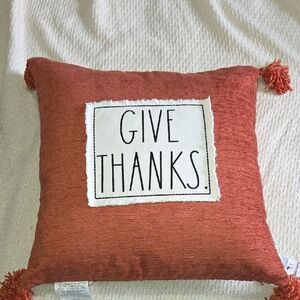 NWT Rae Dunn GIVE THANKS Pillow with Tassels